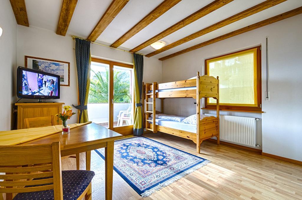Hotel & Residenz Traubenheim Nalles Chambre photo