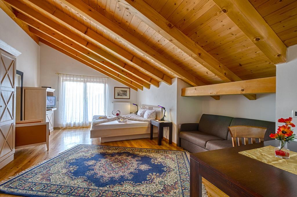 Hotel & Residenz Traubenheim Nalles Chambre photo