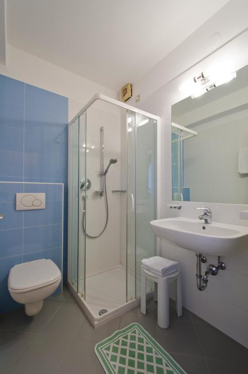 Hotel & Residenz Traubenheim Nalles Chambre photo